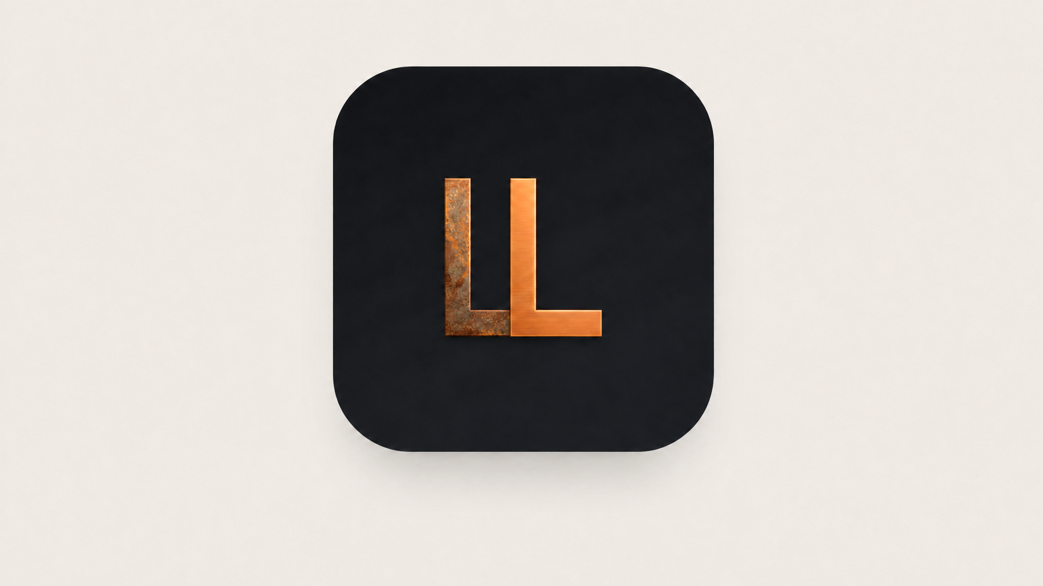 Logo Llumex: primera L oxidada y segunda L restaurada